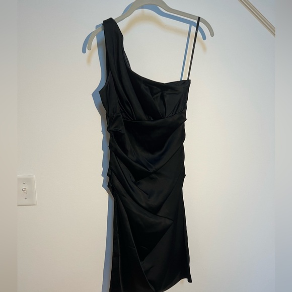 Off the Shoulder Black Cocktail Dress Size 4 - Picture 3 of 5
